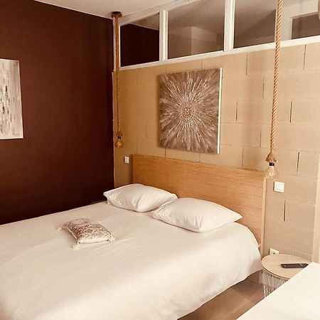 Suite 24 Appart'Hotel-3 Etoiles Le Creusot Pokoj fotografie